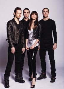 Halestorm   https://www.darkside.ru/news/68015/