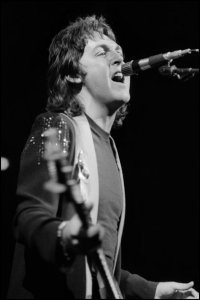 31 ��� 1976