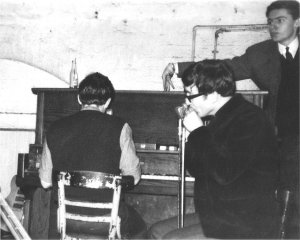 3 ���� 1962: ���������: Cavern Club, ���������