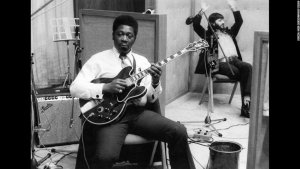 8 ���� 1971