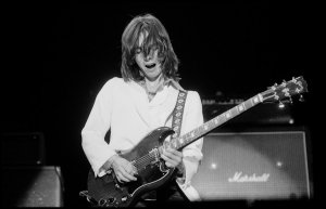 10 ���� 1976