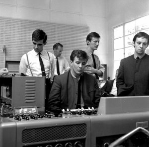     * ������ ������, ����� ���� ������ � �������� � ������ Abbey Road, 1964.