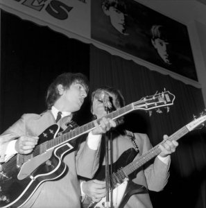 13 ���� 1964: ������� �����: Centennial Hall, ��������, ���������