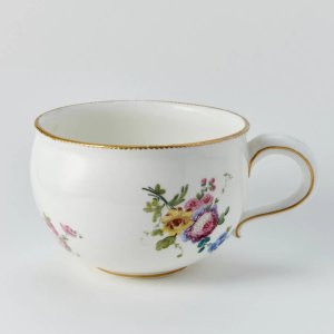https://antiqueland.ru/good/5744/burdalyu-s-ruchnoy-rospisyu-k/