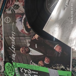 Count Basie  Basie in London  1957 Verve Records Japan mono.