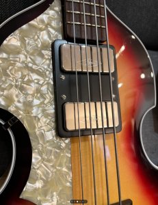  �� ����� ladkorguitars.com ���� ����� ��� ������� �� 2600 �.�. 