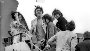 27 ���� 1966: