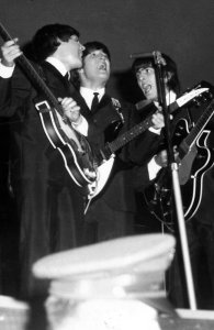 The Beatles ������: Festival Hall, �������, ��������� ������� 30 ���� 1964 �. |
