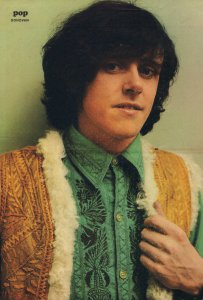 ♪ Yesterday�s Papers ♫  ������ �POP�, ������� 1968 ����.