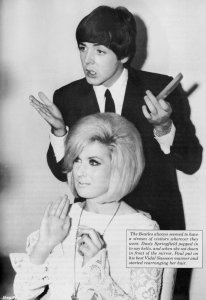 ��� � ������� ���� ��������� ����� ���������� �� �������� ����� ��������� Thank Your Lucky Stars. The Beatles Book Monthly � 175.