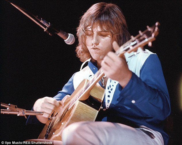 �� ������ Melody Maker, NME  � ������ ��������� ����������� �������