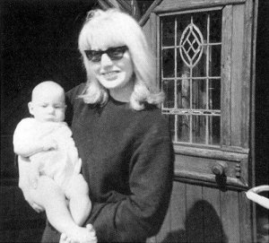 1963.07.15 � Liverpool. Mendips. Menlove Ave