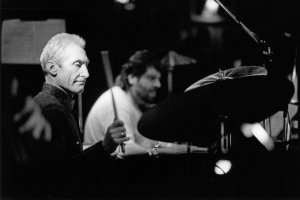 ����� ����� ��������� � ���������� Ronnie Scott�s Jazz Club �� ����� �������� �������� Charlie Watts Tentet - ���� 2001 ����.