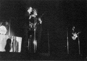 16 ������� 1966: ������� ����� �� �������� John F Kennedy Stadium, �����������