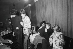 19 ��� 1967 ���� - Olympic Studios � ������ (���-�������� ������), ������ ���-����� � ����� �We Love You�.