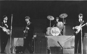 8 c������� 1964: ������� �����: Forum, Mo������, ������