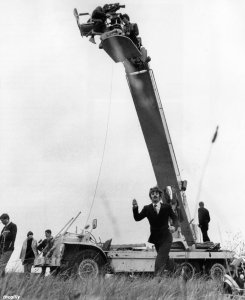 Newquay, 14 �������� 1967 �. ������������ � �The Making of the Beatles� Magical Mystery Tour� by Tony Bramwell.