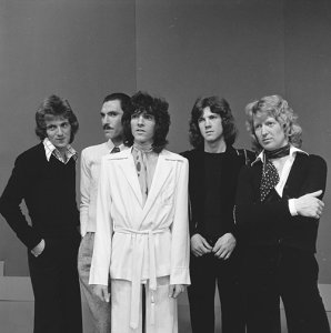 Melody Maker, Readers Pop Poll 1974