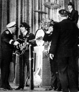 15 �������� 1964  ������� �����: Public Auditorium, ��������, ����� 20.00, �������