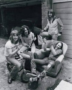 Melody Maker, Readers Pop Poll 1974