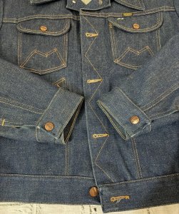 ���-����  ����� ������ ������ ��������� size 40.