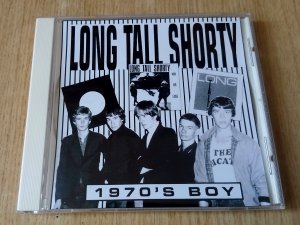 Long Tall Shorty - ���������� ��������� ��������� The Indicators, ��  � 1978 ���� �� ������ ��������� Sham 69 ������ ϸ��� ��������� ������� �������� � ����� ����� ������ The Kinks.