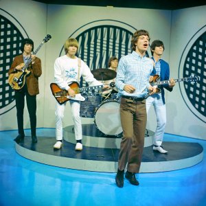 26 ���� 1965 ���� ������ �������� � Alpha Television Studios � ���������� (������ ABC � Aston) ����������� ��� �Lucky Stars: Summer Spin� � ������� ������� ��� �Thank Your Lucky Stars�. � ����� ������ ��������� �(I Can't Get No) Satisfaction�, ��� ����������, ��� ���� �������. � ���� �������� ����� 31 ����, ����� ������� ������� �������� ���.