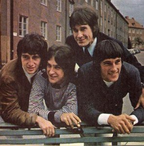                .      Kinks .