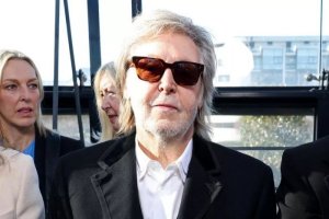 По данным музыкальных инсайдеров, Пол Маккартни может вскоре объявить о масштабном турне по США. Ожидается, что официальный анонс состоится в ближайшие месяцы – возможно, даже 18 июня 2025 года, в день 83-летия музыканта. По данным музыкальных инсайдеров, Пол Маккартни может вскоре объявить о масштабном турне по США. Ожидается, что официальный анонс состоится в ближайшие месяцы – возможно, даже 18 июня 2025 года, в день 83-летия музыканта.