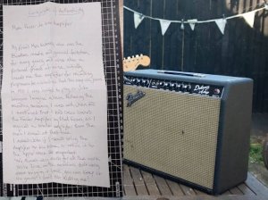          Fender Blackface Deluxe, «»  .          ,       .  — £3 .   ,        ,      .       .        ,      ,    ,      Imagine,   .        ,    .         .