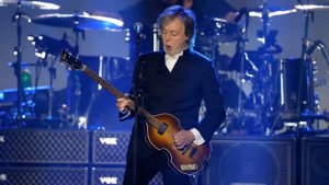  ��� ���������  ����������������  ��������� � ����������� �������� �������� H&ouml;fner. ���������� �������� ������������� ����� ��������������� ��������� � ������� 10 �������.  �������� �� ������� ���������� �������� � ���������� ������������, �������� ����������, ��� ������������ ���� �� ��������������.  &laquo;����� �������� ��������� �� ���, ��� H&ouml;fner ������ �� �������. ��� ����������� ����������� ����� 100 ���, � � ����� ���� ������ H&ouml;fner � ������������. � ��� ��� � ��� ������&raquo;, &mdash; ������ ��� ���.  �� ����� ������������ H&ouml;fner �� �� ������ � ������� ���� ���� ���.