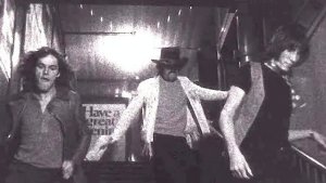  Pink Floyd  ���������  ����������� ���� � ����� &laquo;Wish You Were Here&raquo;, ����� ������� ��������� � 1975 ���� �� ����������� �������.  �������� ���������������� ����� &mdash; ������� ������� �������. ��� ������� �������� �������� Son&Heir, ��������� �� �������������� � Radiohead.  ��������� ����������� &laquo;Wish You Were Here&raquo; � ��������� ����� �������� ����� ����������� �������� � ��������������.