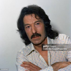 ����� ��������� ������ https://www.beatles.ru/books/articles.asp?article_id=2669   ������ ������ ... � ��������  �� ����� ��� ������ �� ������� ?  ��� ����� �� ���������... ����������� ���� � ?