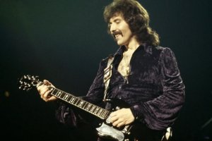   ���������� ����� Black Sabbath ���� ������ ���������� �������� ������ ����� ������ ���������� �������  (  The Most Excellent Order of the    British   Empire ) : ��� ��� ��������� � �������� ������, ������������ � ��� �������� ������ ����� III.  ��� �������� ���������������� ��� ���:  &laquo;�������� ������ ����� ������ ���������� ������� &ndash; ��� ����������� �����. ������ ���� ���� ���� ������, � ��� ����� ������� ��������� ���� ���� �� ���������� ������������ ����� � ��������� �����������. � ���������� ���������� �� �� ���������, ������� ������ �� ������ ����� ����� ����.  ��� ���� ���� �������� ����������� ���������� ���, ��� � �������� �����, � ������, ��� ��� ������ ���������� �������� ����� �� ���������� ������ ���. �� �� ����� ������ ��� ���� ����� ��, ��� � ������� ����������� �������� �������� �������� ��� ����������������� �����������, ������� ������ ����� ������ &ndash; ��� ������������� ������ ��� ���� ����� �����&raquo;. 
