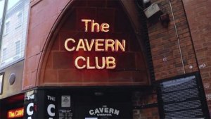  ���������� �������� 14 Collective  ������  Cavern City Tours, ������� ����������� ������������� Cavern Club. ����� ������ �� ������������.  ������� ��������� �������� &mdash; ���� ����, ���� �����, ������ ������� � ������ ����� ������� �� ������ ������ ���� &mdash; ������� ������ 35 ���. �� ������ �����, ����������� ��������� ������ ������ ���� ���: ��� ��������� ��� � ��������, � �� ���� �� ������. �� ����������, ��� ��������� �������� ����, ��� ��������� ������, ����� �� ���������.  ����� ��������� �������� ��������� ���������� �������� �����, ������������ ���������� ���������� � �������� ������ � �������� �������� �����������. � ����� ���������� Cavern City Tours ������ � ������ 14 Collective ��������� ��������� ����� �������� ��������� ��� ���������, ������������� ����������� � ���������� ���������.  &laquo;�� ��������� ����, ������� ��� ����� �����, � �������� �����. �� �������� ��������, ����� ��� ����������� ������� ������������&raquo;, &mdash; ������� ����.